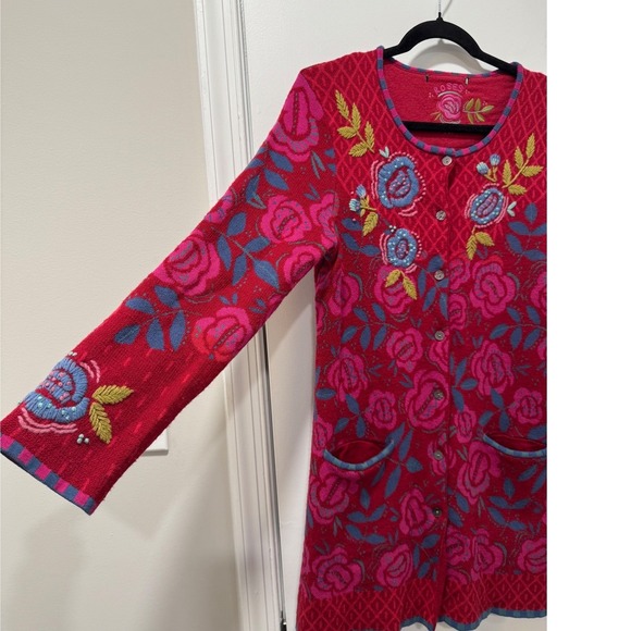 Gudrun Sjoden Roses Embroidered Button Front Cardigan Red Pink Floral‎ SM/Medium - Picture 4 of 12